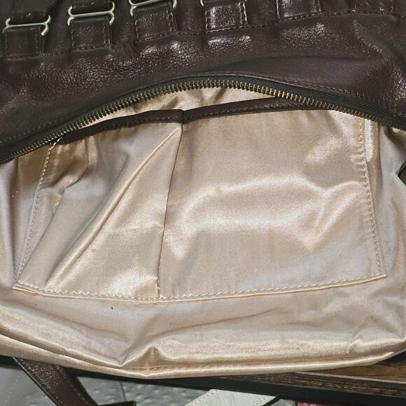 Follis Vintage Pebble Brown Leather Crossbody Bag Preowned Great Condition. - Picture 7 of 7